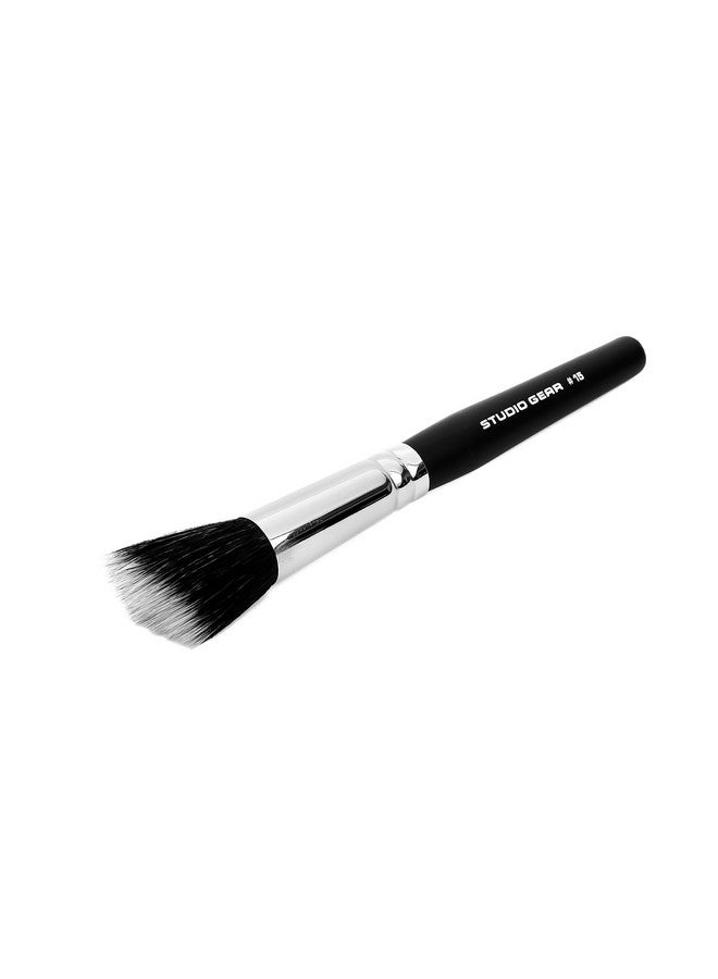 Studio Gear Cosmetics No. 15 Angled Bronzer Brush, 1.3 Ounce - Image 1