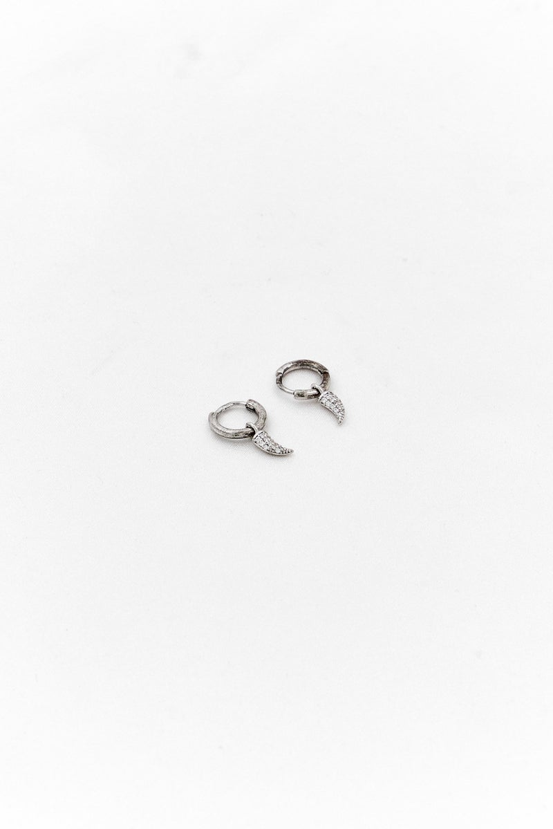PARFOIS Women 1 Pair Fashionable Huggie Earrings, Silver  - Image 1