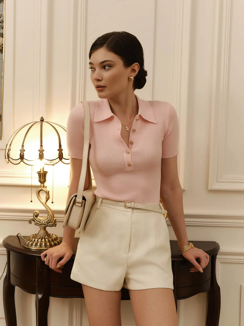 Lichi Rubbed knit polo with buttons on the collar