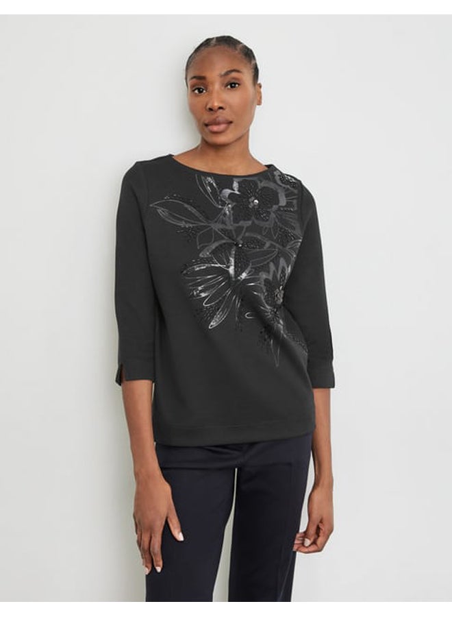 GERRY WEBER قميص بأكمام 3/4 مع زخارف نباتية مصنوعة من الترتر والأحجار الزخرفية  - Image 3