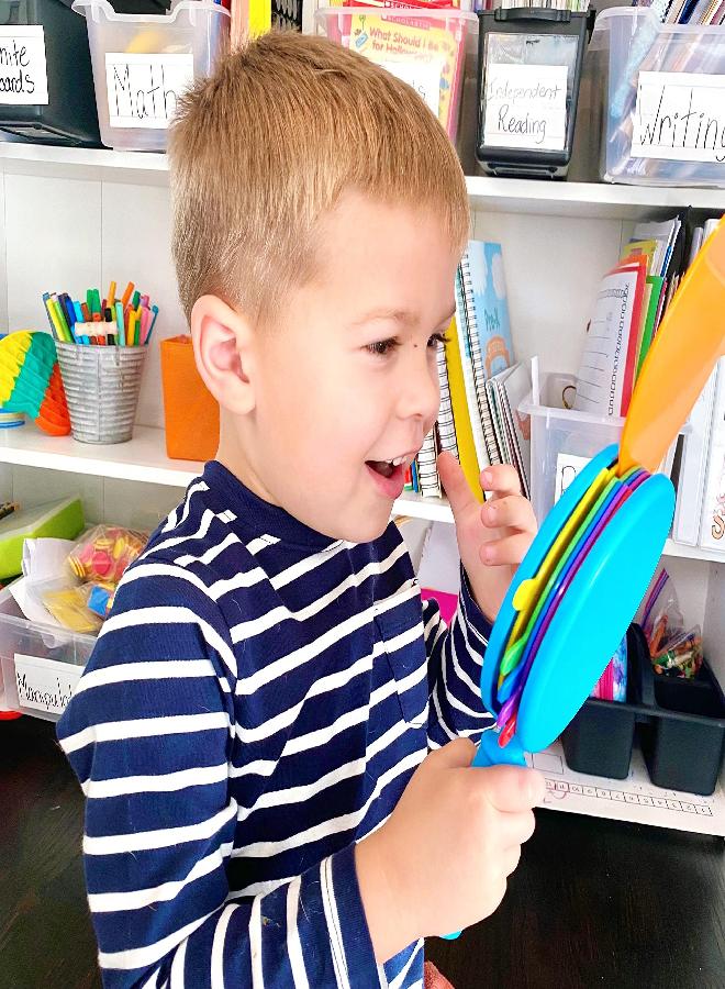 hand2mind hand2mind See My Feelings Mirror, Social Emotional Learning Activities, Play Therapy Toys, Autism Learning Materials, Kids Anxiety Relief, Anger Management Toys, Calm Down Corner Supplies (Set of 1) - Image 4