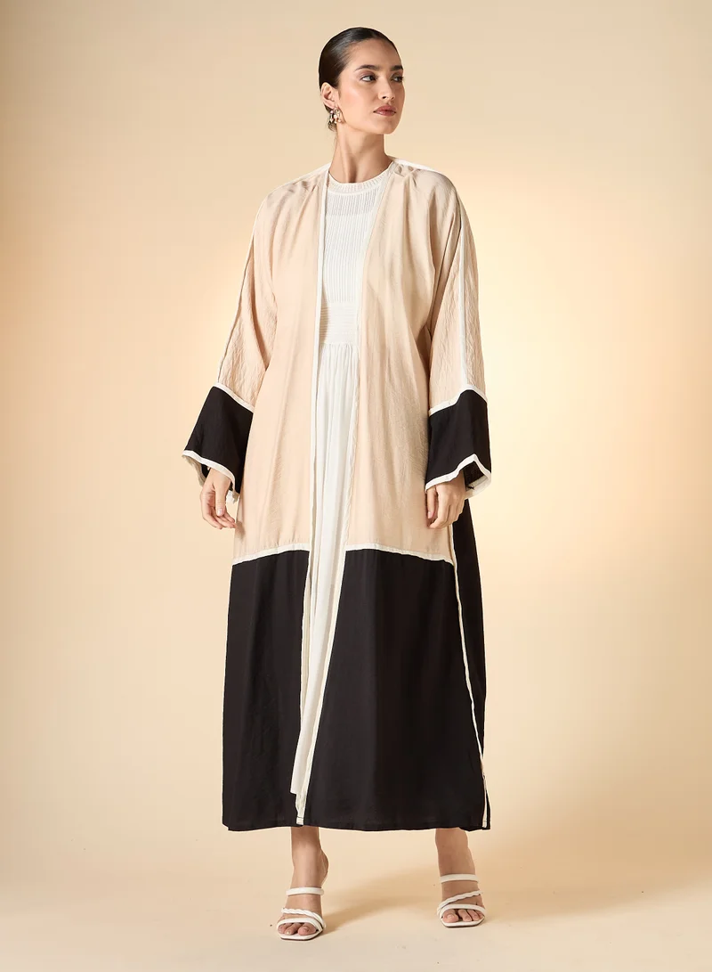 Hadiyath Al Madinah Contrast Trim Open Abaya - HM