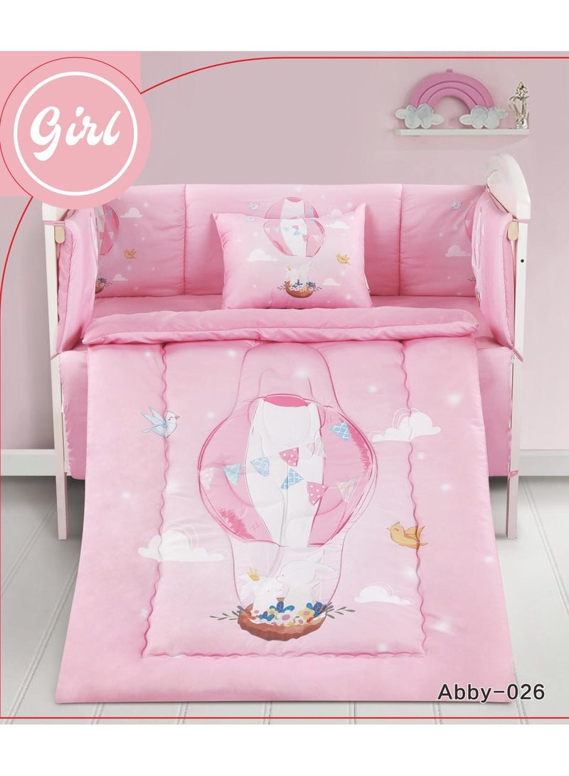 مفرش حاجز اطفال طقم مكون من 5 قطع مقاس-لحاف حشوة ثابتة مقاس ( 90×145) سم الشرشف  مقاس ( 110 ×160) سم كيس مخدة مقاس ( 45×35) سم حاجز للطفل مقاس ( 33×130) سم حاجز للطفل مقاس ( 33×300) سم