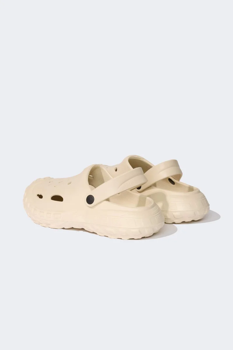 Defacto  Man Flat Sole Eva Sandals for Men | Best Price UAE