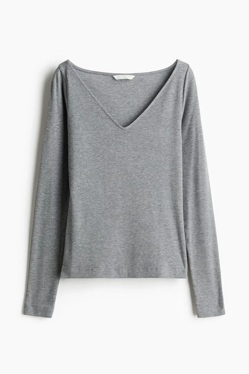 اتش اند ام بلوزة بحياكة ناعمة