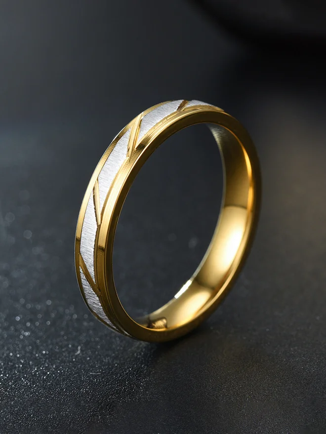 Styli Gold Slash Ring