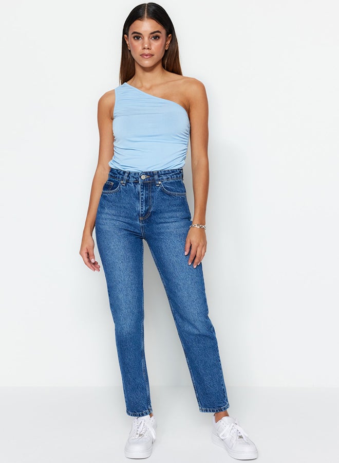 trendyol Blue High Waist Mom Jeans TWOSS23JE00085 - Image 5