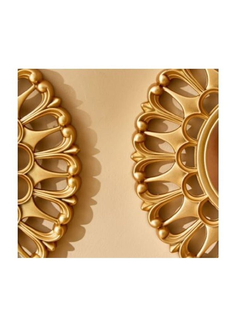 Generic - Zeina 3-Piece Mirror Set with Petal Border  25x2x25 cms - Image 1