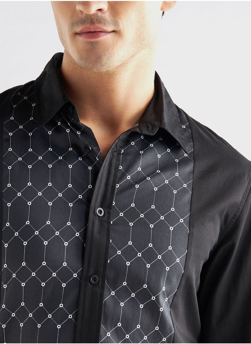 FAV Printed  Regular Fit Shirt  - Image 3
