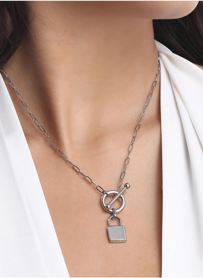 سوهي Women's The Anchor's Lock Chain Necklace  - Image 2