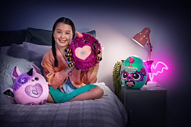 Rainbocorns Monstercorn Surprise Raven - Unboxing Soft Toy with 35 Surprises and Wearable Accessories - Image 5
