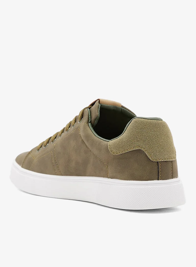 سفنتي فايف سنيكرز كاجوال