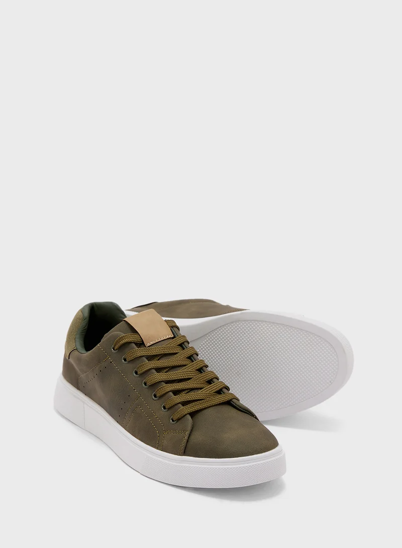 Seventy Five Casual Sneakers