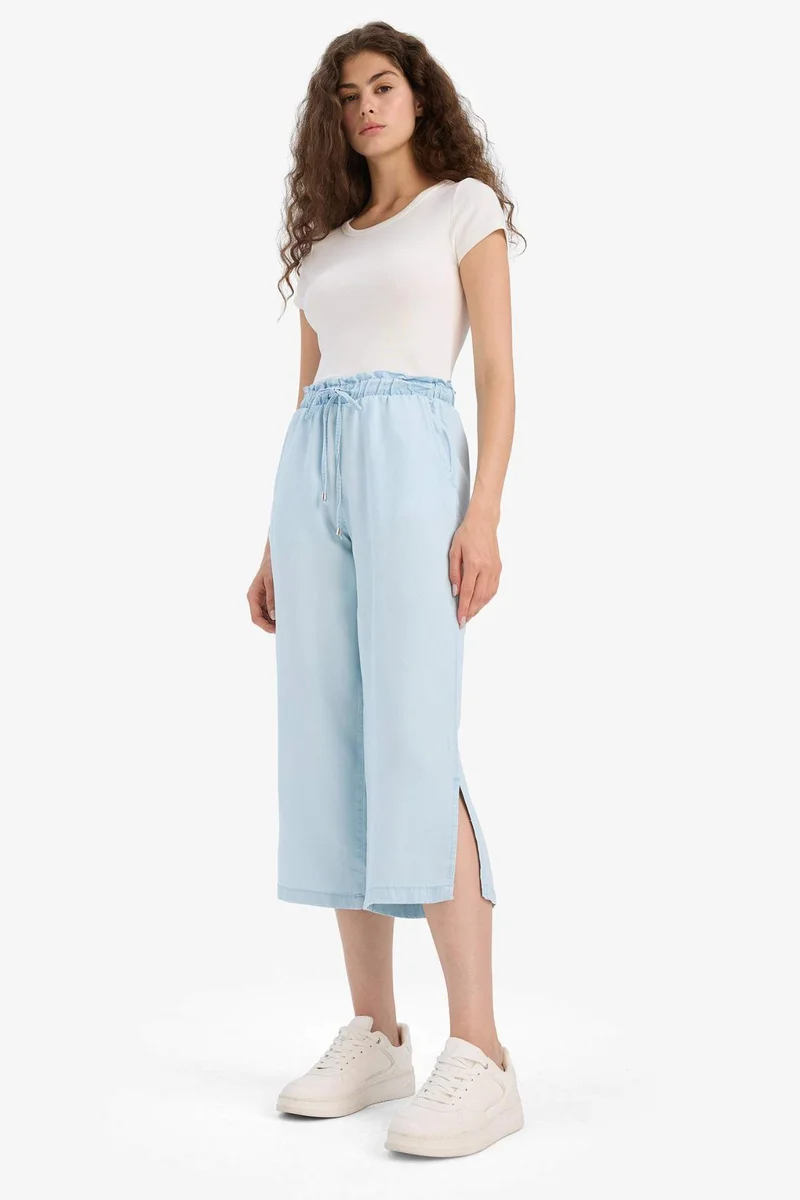 ديفاكتو Culotte High Elastic Waist Washed Jeans