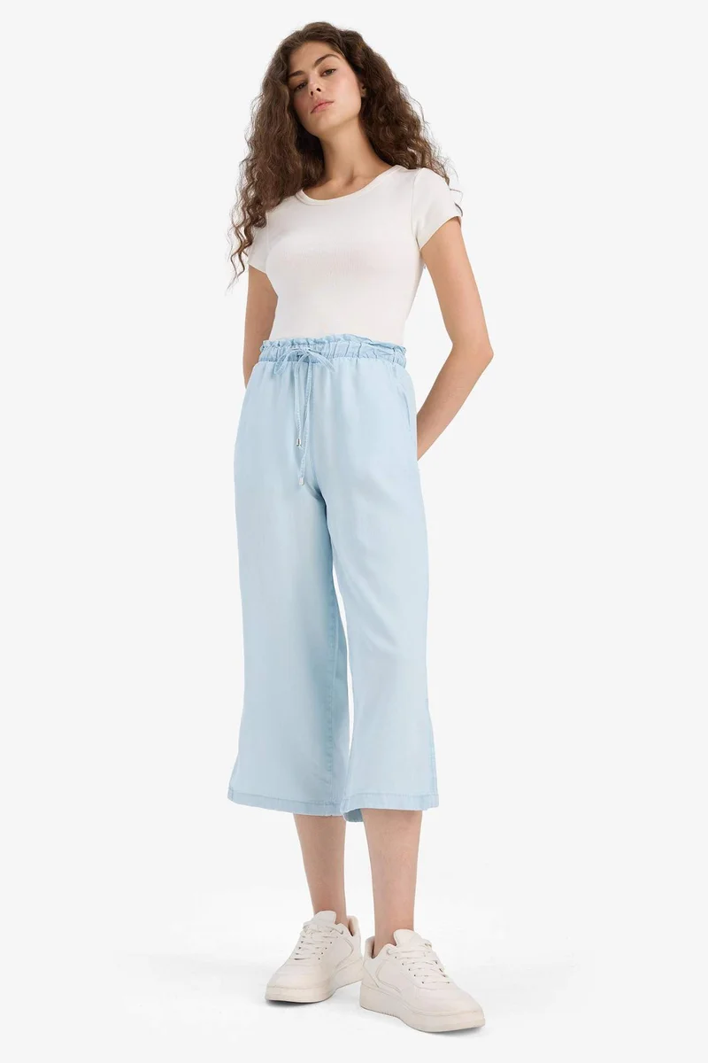 ديفاكتو Culotte High Elastic Waist Washed Jeans