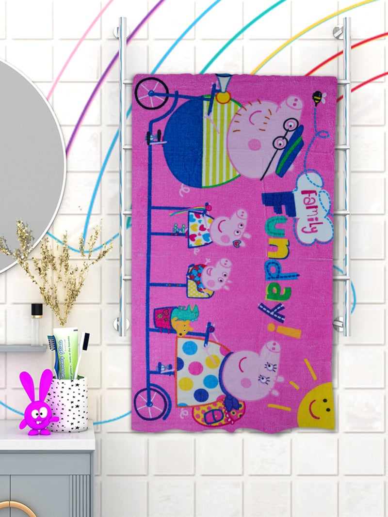 Athom Living Peppa Pig Funday Kids Bath Towel 350 GSM 60x120 cm - Image 1