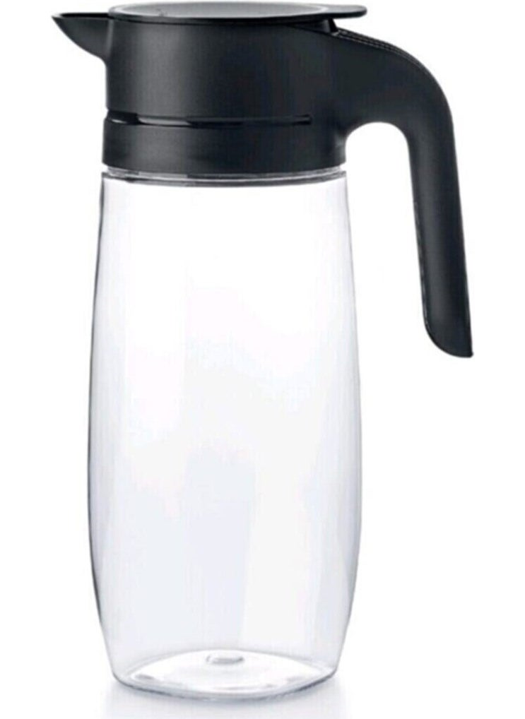 Tupperware Royal Jug Drinker 1.7 Liter  - Image 1