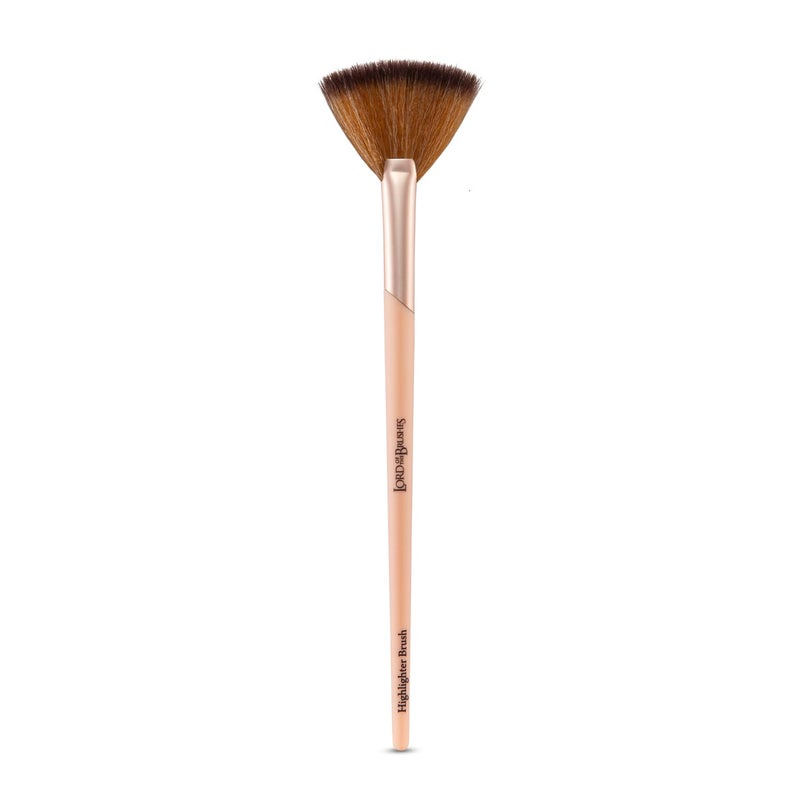 Glam 21 Glam21 Lord of the Brushes Highlighter Fan Brush |Soft, Luxurious Bristles for Even & Seamless Finish| Comfortable Grip Handle | Precision Application - Image 1