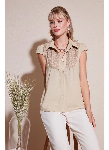 ليلا Lace Detailed Short Sleeve Regular Fit Shirt Women's Shirt 611GO0215