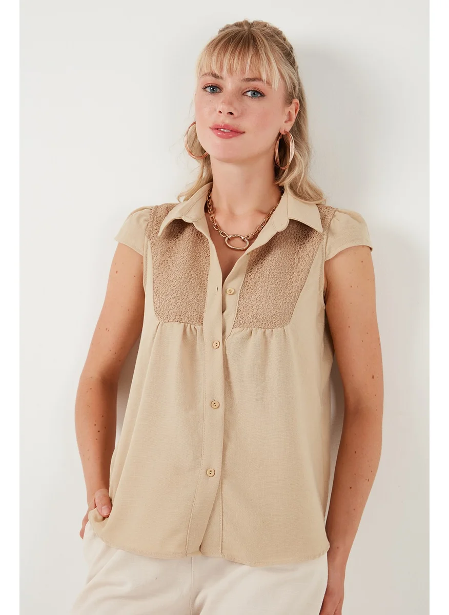 ليلا Lace Detailed Short Sleeve Regular Fit Shirt Women's Shirt 611GO0215