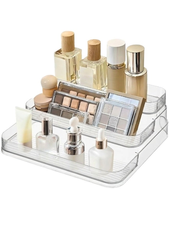 منظم رف أكريليك بـ 3 طبقات، حامل عرض ومنظم فانيتي للعطور والمكياج ومستحضرات التجميل والكاب كيك والمجسمات البلاستيكية، تصميم متعدد الاستخدامات للمنزل والحمام والمكتب والمتاجر، يعرض أغراضك بشكل أنيق ومرتب-شفاف - Image 1