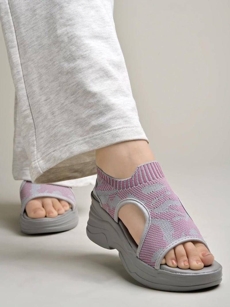 Shoetopia صندل كعب ويدج للنساء من شوتوبيا - Image 2