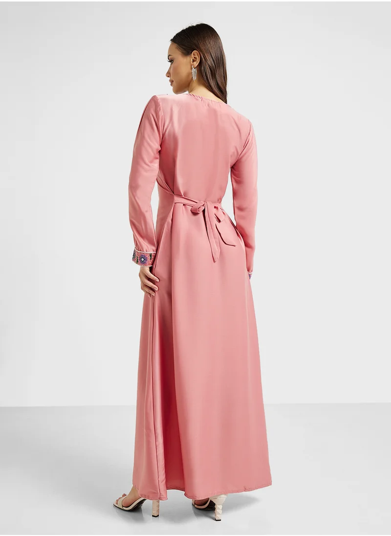 ارابيان كلوزيت Embellished Belted Jalabiya