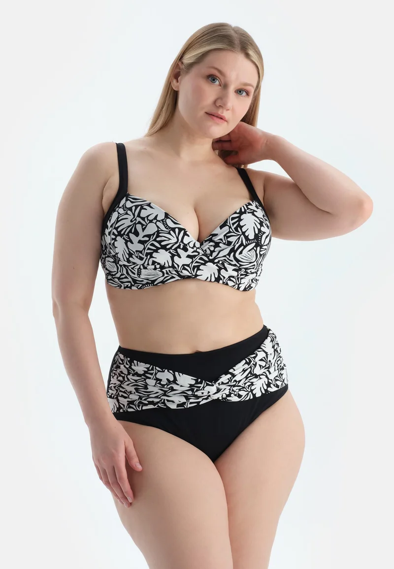 dagi Regular/Classic Fit Minimizer Polyamide Swimwear