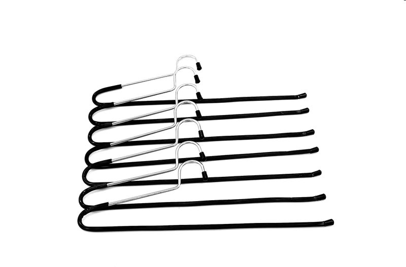 Amenshree 12 Steel Saree Hangers with Black Virgin PVC Tube Coating for Wardrobe, Pants and Sarees, Pack of 12, Anti Slip, Chrome Plated, Rust Proof - Image 4