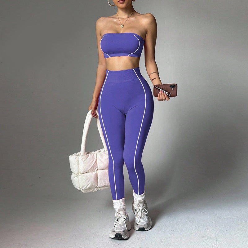 Hot-Selling Yoga Set for Women - Colorblock Halter Top & Peach-Highlight Slim Fit Pants