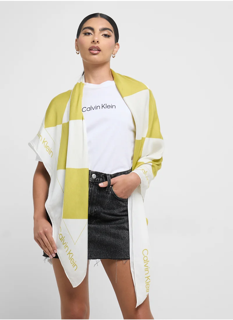 CALVIN KLEIN QUILT PRINT SQUARE SCARF