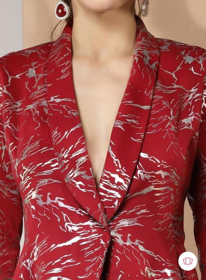 Kassually Kassually Foil Print Regular Fit Blazer and Tapered Pants Co-Ords  - Image 4