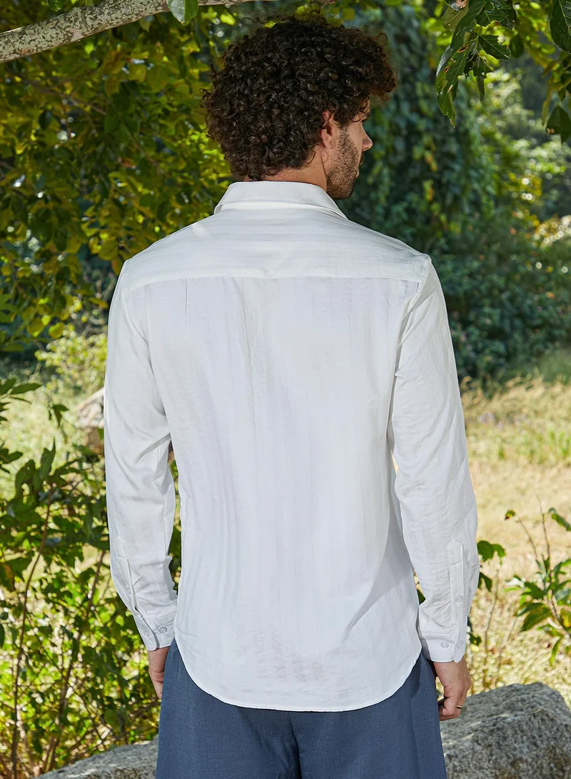 كامبوس سوترا Men's Daisy White Candy-Striped Shirt
