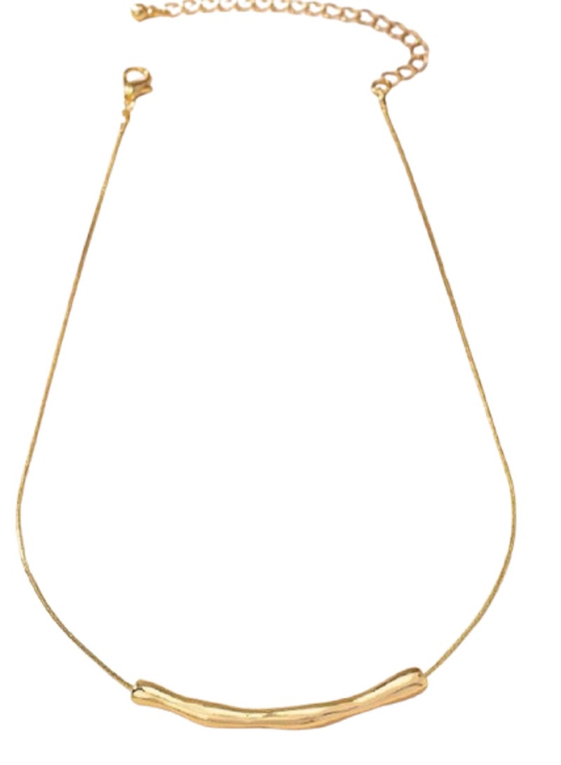 مانيكان قلادة نسائية أنيقة من الفولاذ المقاوم للصدأ بتصميم شريط ذهبي بسيط - Image 2