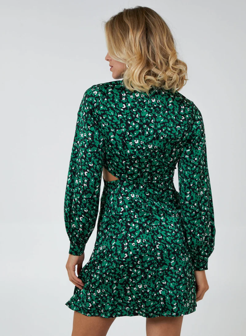 بلو فانيلا فستان قميص بياقة مفتاحية ولف