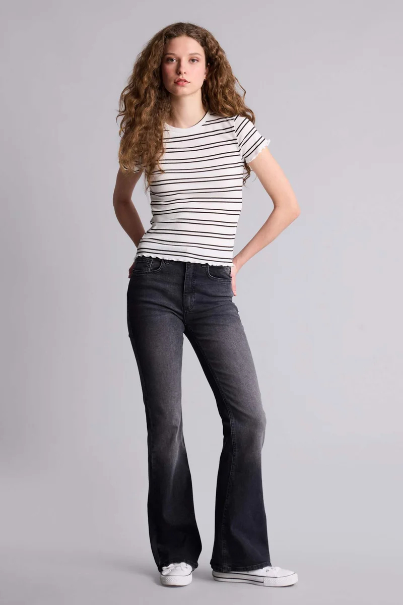 ديفاكتو Slim Fit Crew Neck Striped Camisole Short Sleeve T-Shirt