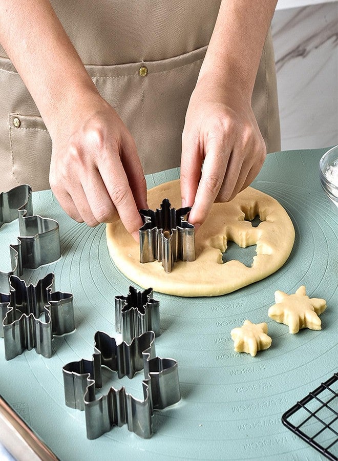 Comais Snowflake Cookie Cutter Set of 10 pcs, Stainless Steel Snowflake Shaped Christmas Cookie Cutters Fondant Baking Molds, From Large Size/7.9 Inches to Small Size/1.6 Inches - Image 5