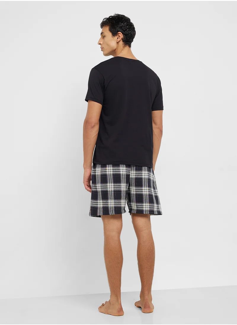 سفنتي فايف Nightwear T-Shirt & Shorts Set