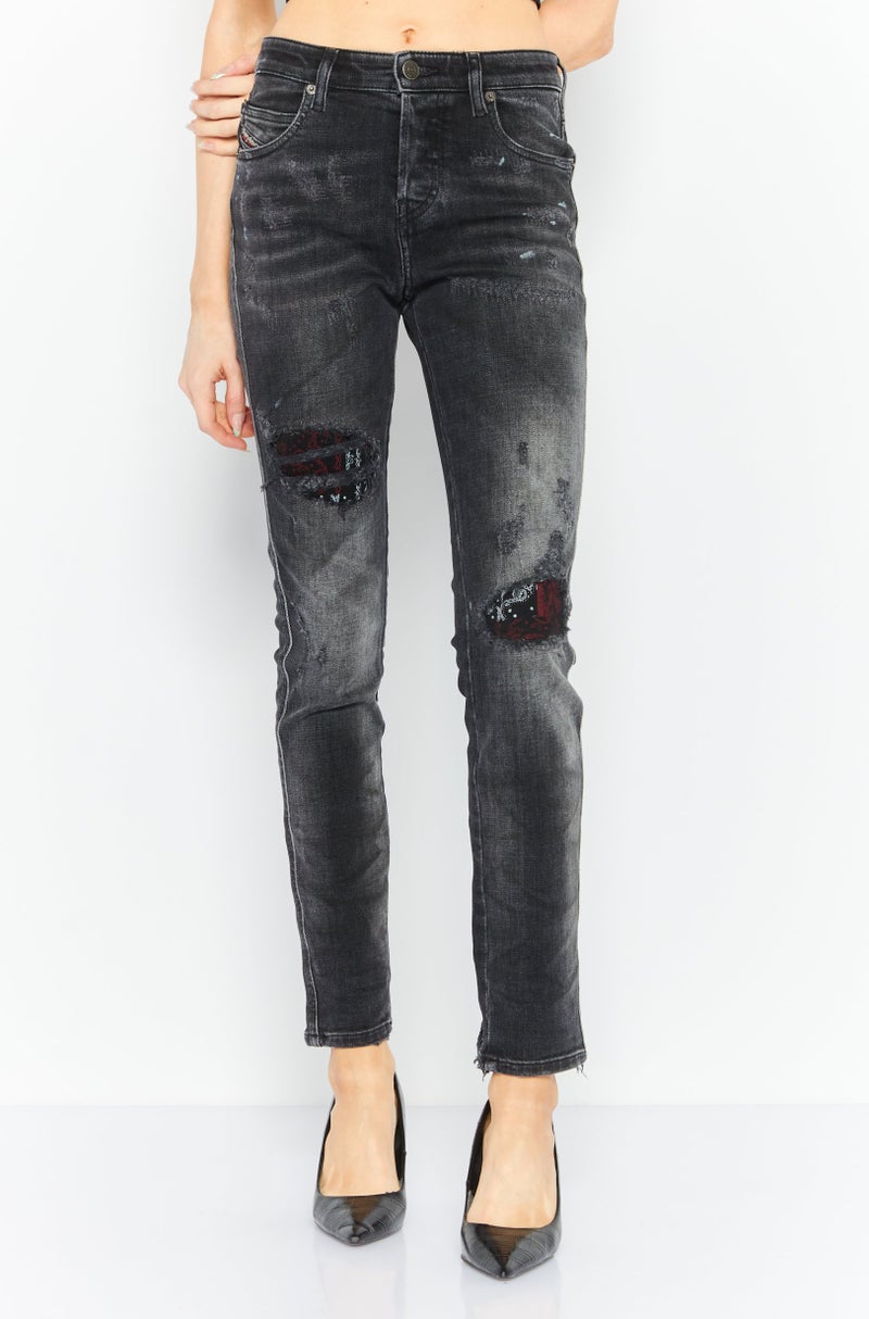 DIESEL جينز دنيم مغسول ضيق للنساء، أسود - Image 1