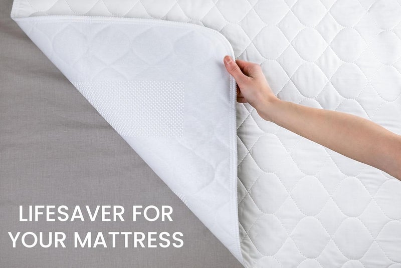 Lynmark® 2x Potty Training Bed Pads for Waterproof Protection, Bed Protector Best for Potty Training, Incontinence & Bedwetting Toddlers & Children, Lifesaver for Your Mattress & Sheet 33" x 27" White - Image 4