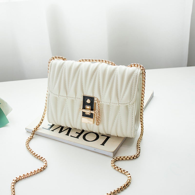 One-Piece Drop-Shipping Simple And Elegant Embroidered Bag 2026 Fashionable Trendy Women'S Shoulder Bag Chain Crossbody Bag Phone Bag - Image 1