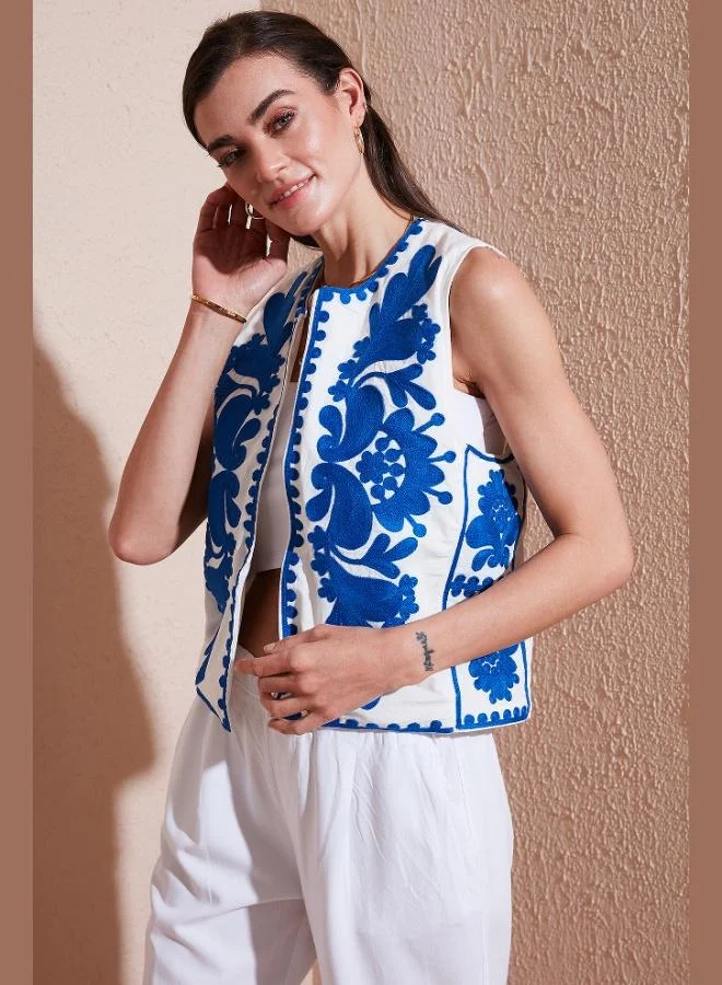 Lela Lela Cotton Regular Fit Floral Embroidered Vest Women's VEST 676238