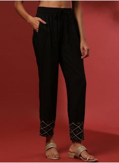 Abhishti Straight pants with print patch-black  - Image 3