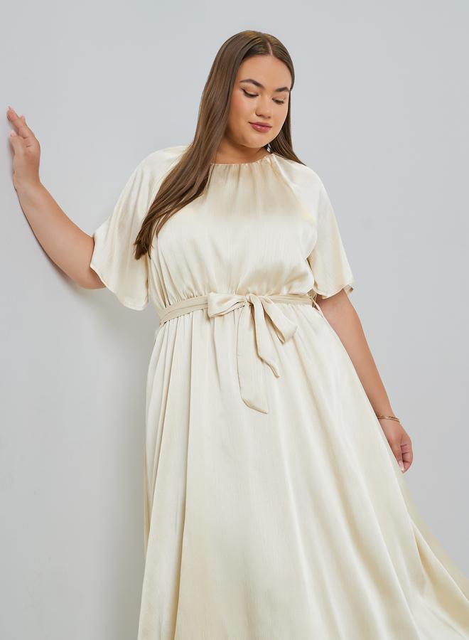 Styli Plus Size Satin Midi Dress with Tie-Belt - Image 2