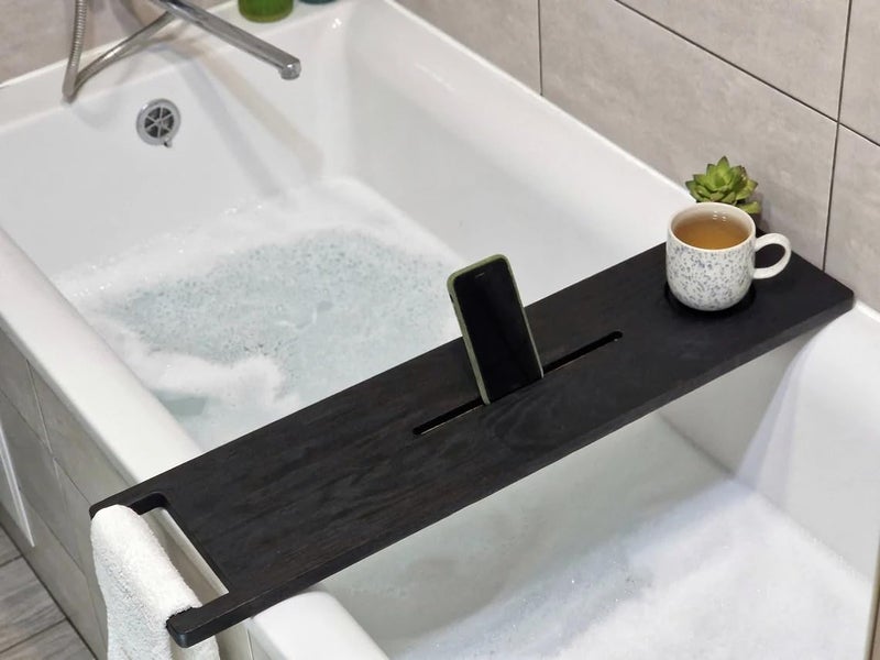 Runam Woods حامل حوض الاستحمام الفاخر من رنام وودز مع طاولة/مائدة، حامل كوب/زجاج ومناشف، طاولة حوض من الخشب الصلب، حامل حوض للسباحة، حامل سبا منزلي. (كبير - 40") - Image 1