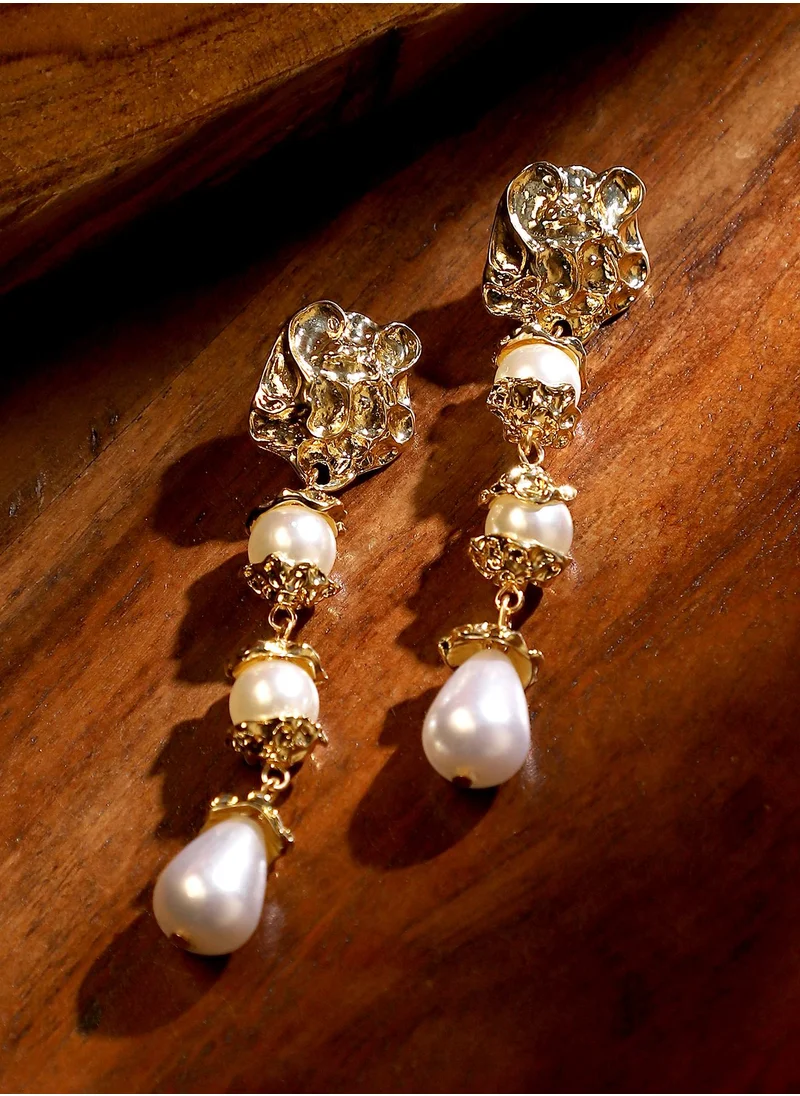 SOHI SOHI Women's The Margery Drop Earrings For Casual Wear | Pearl White Colour | Alloy Material | Push Back Closure | Artificial Pearl Earrings | Drop Earrings For Women & Girls