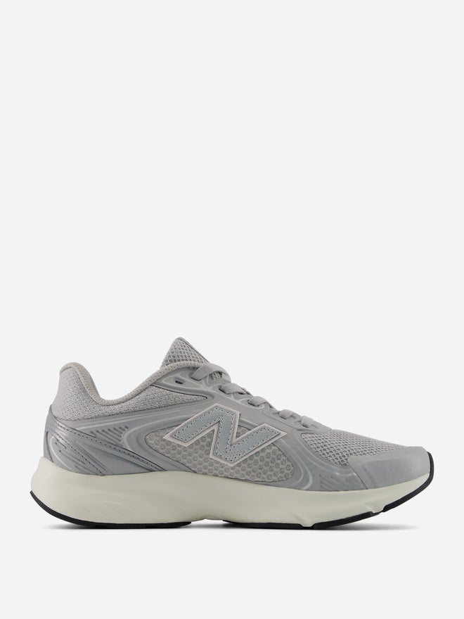 New Balance Amaste Shoes - Image 2