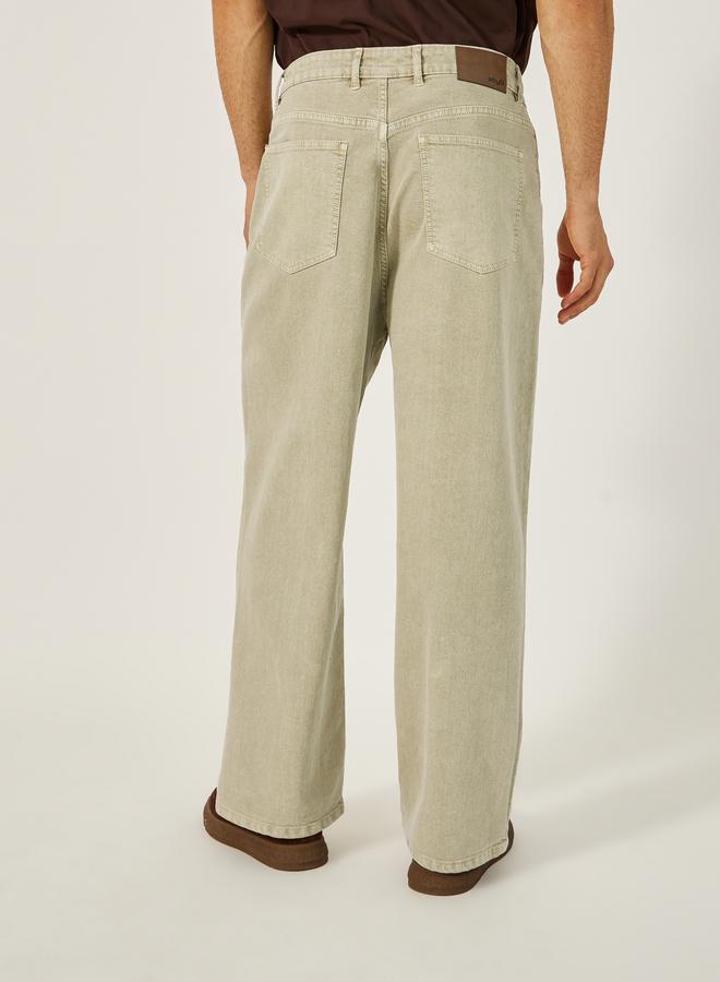 Styli Mid Wash Plain Straight Leg Jeans - Image 4