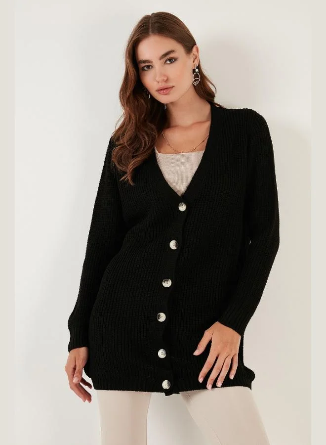 ليلا كارديجان طويل محبوك بياقة على شكل حرف  وأزرار للنساء من ليلا مقاس عادي