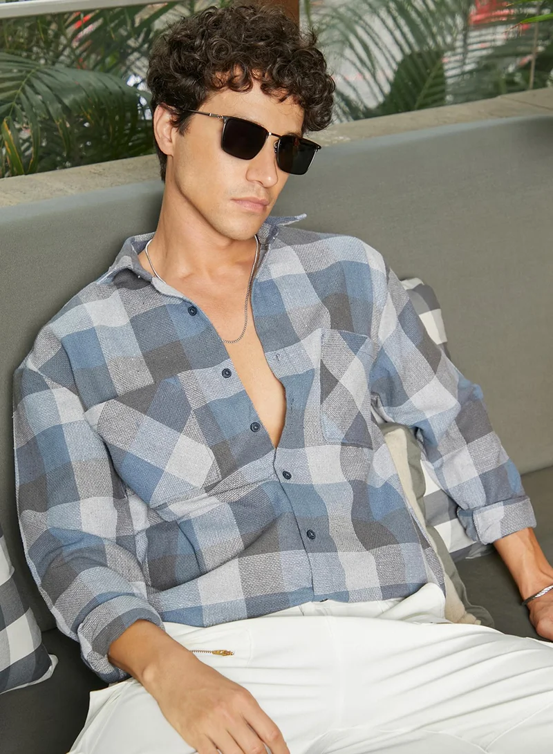 Campus Sutra Men's Icy Blue & Ash Grey Checkered Utility Shacket For Casual Wear | Spread Collar | Long Sleeve | Button Closure | Overshirt/Shacket Crafted With Comfort Fit For Everyday Wear